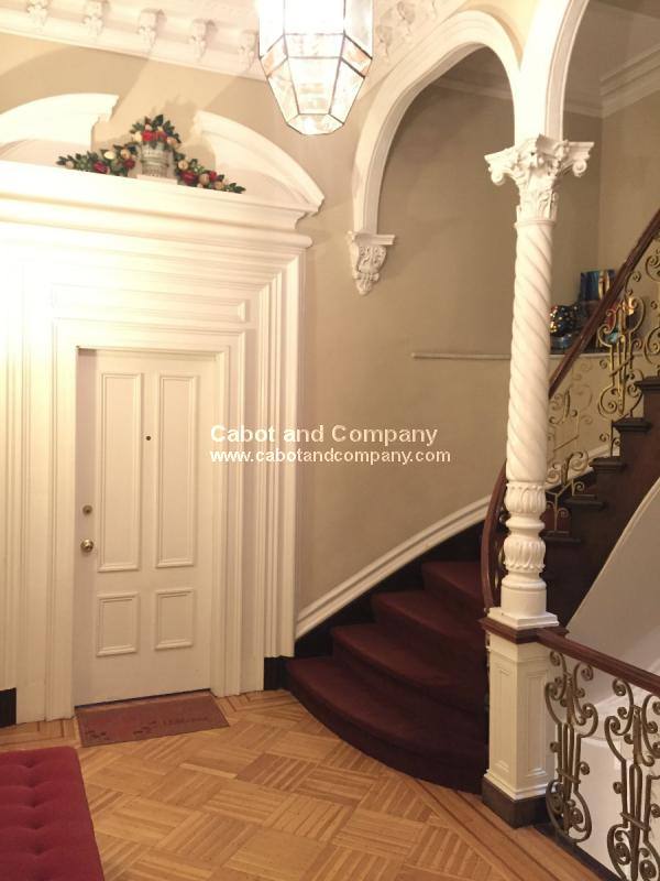 Condo for rent at 127 Beacon St #42, Boston, MA 02116