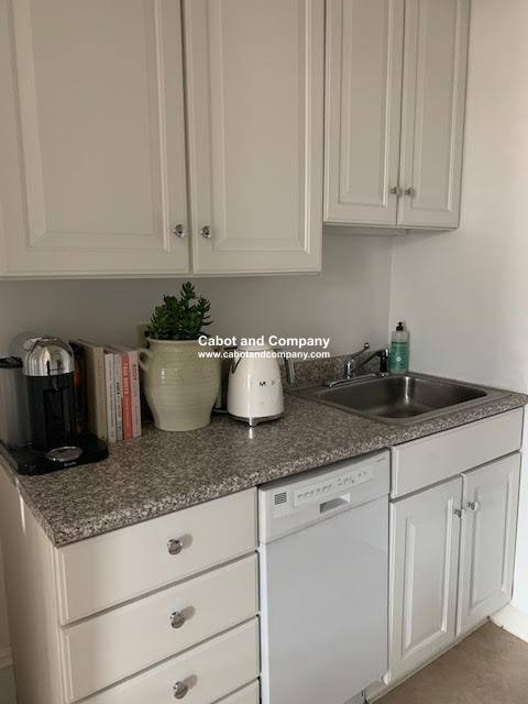 Apartment for rent at 115 Beacon St #9, Boston, MA 02116