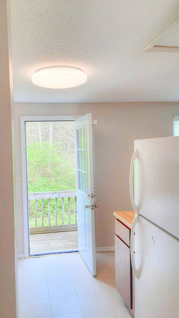 Townhouse for rent at 2421 Camellia Dr, Durham, NC 27705