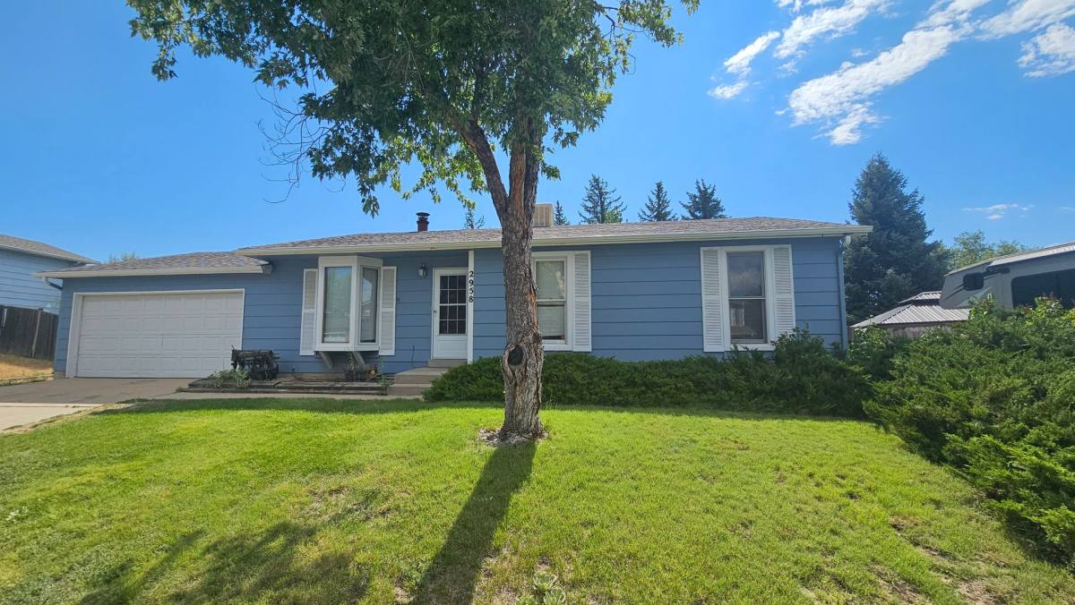 House for rent at 2958 W 11th Ave Circle, Broomfield, CO 80020
