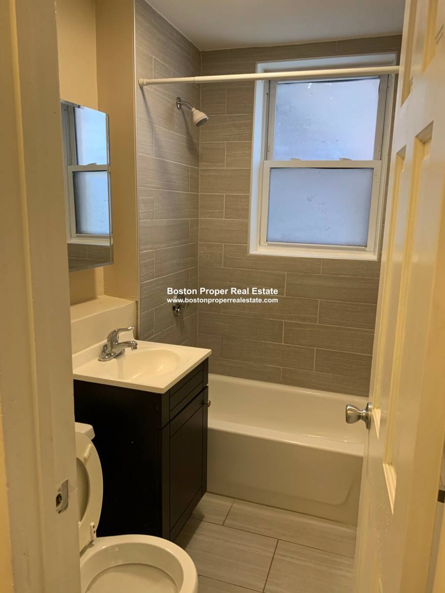 Apartment for rent at 220 Hanover St #3, Boston, MA 02113