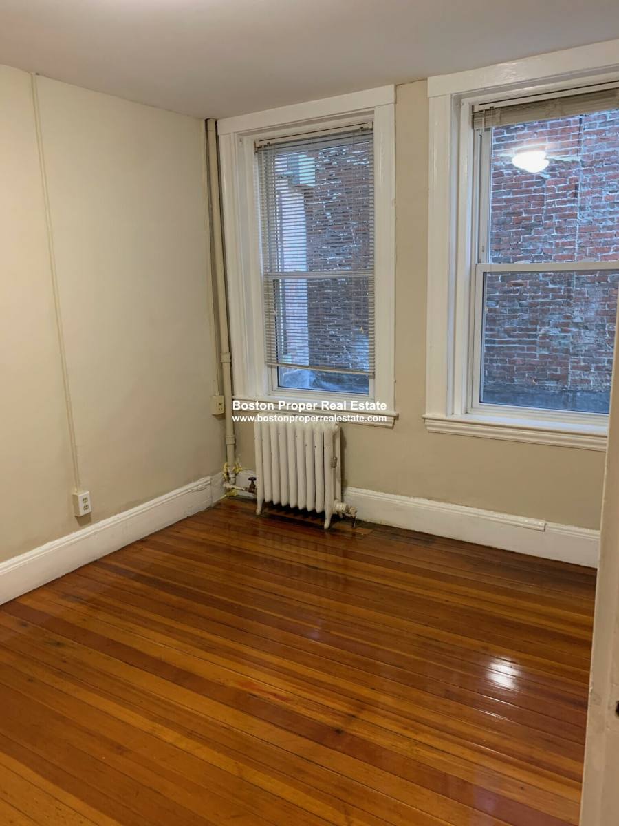 Apartment for rent at 220 Hanover St #3, Boston, MA 02113