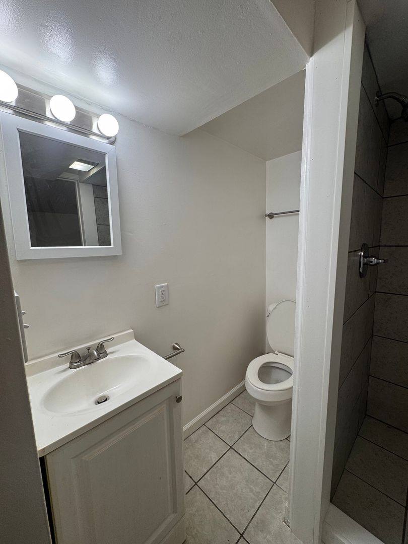 Apartment for rent at 1117 N B St, Hamilton, OH 45013