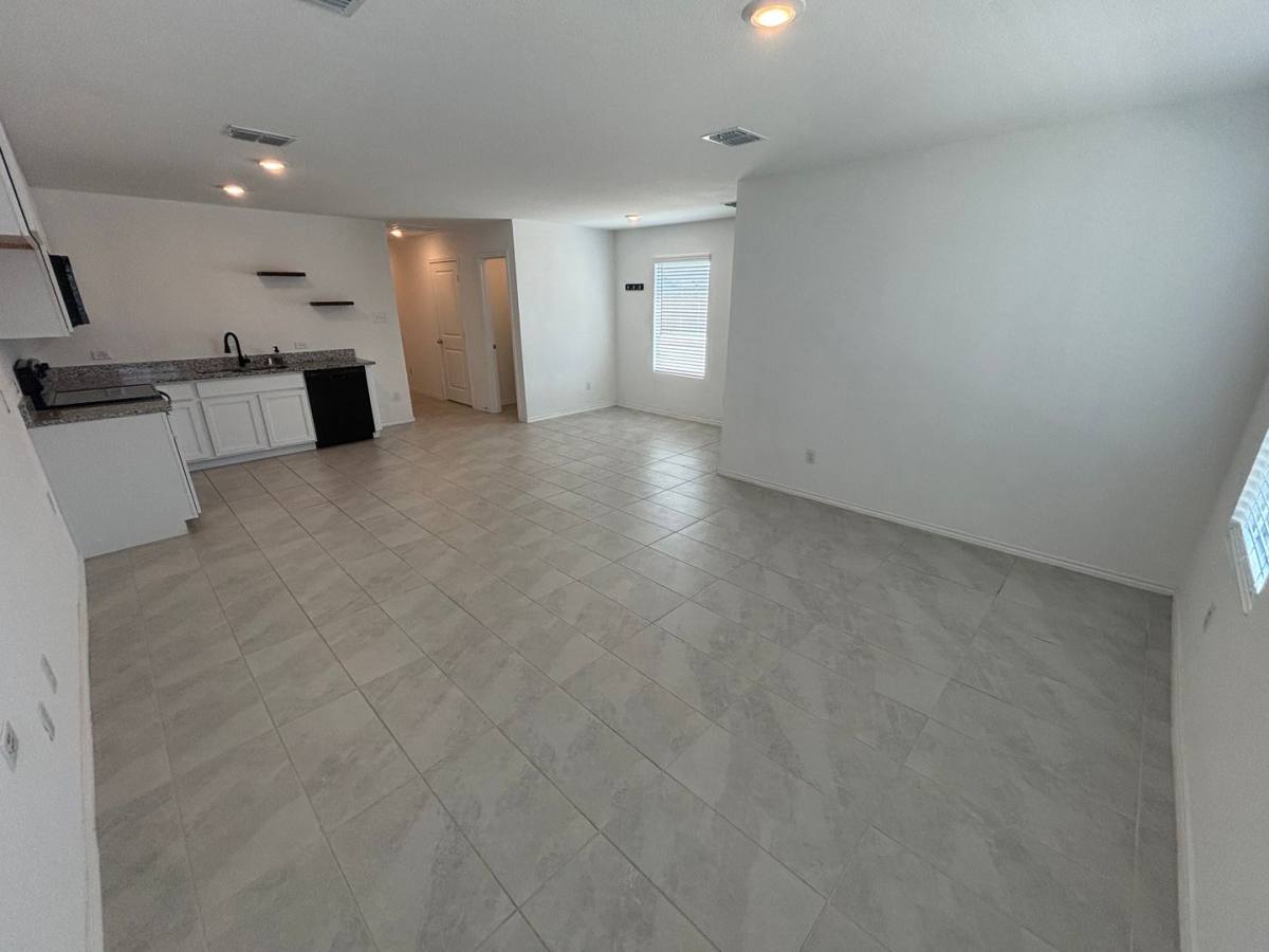 House for rent at 206 Sunflower St, Princeton, TX 75407