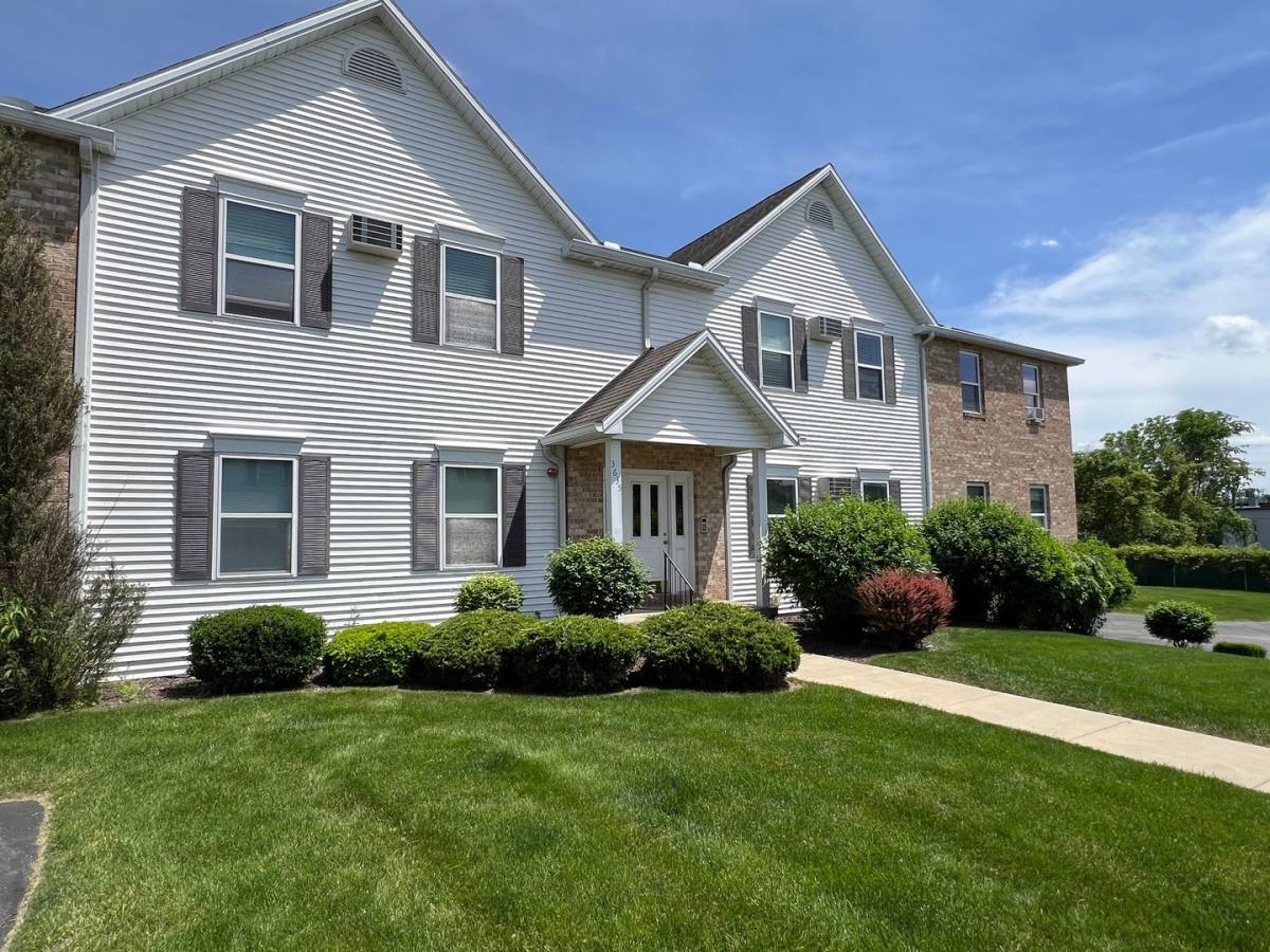 Apartment for rent at 3635 Indian Run Dr, Canfield, OH 44406