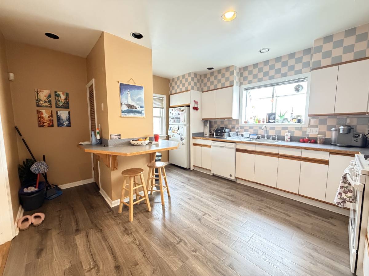 House for rent at 20 Windsor Rd #1, Medford, MA 02155
