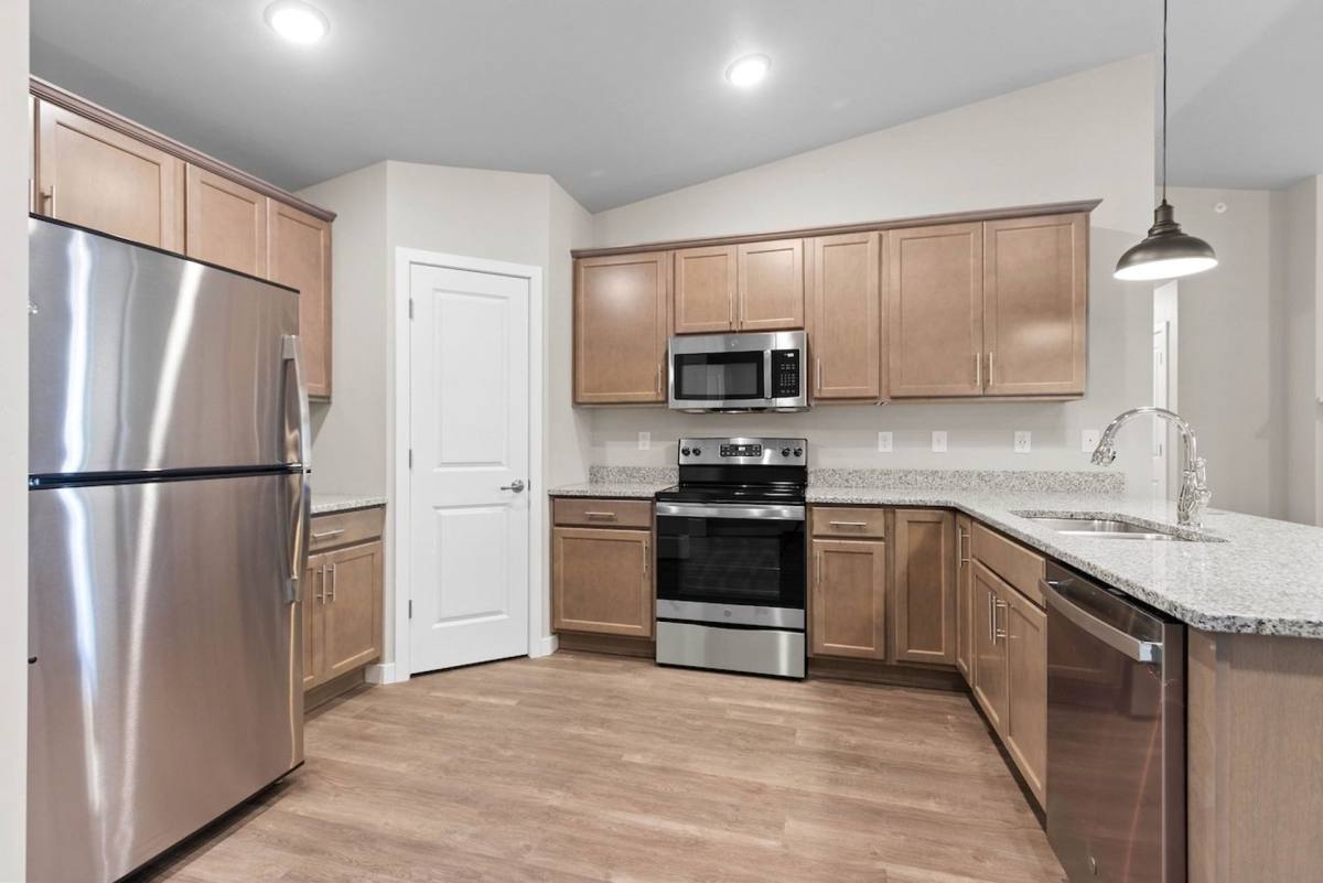 Apartment for rent at 2951-2961-2971-2981 Sabal Oak Dr, De Pere, WI 54115
