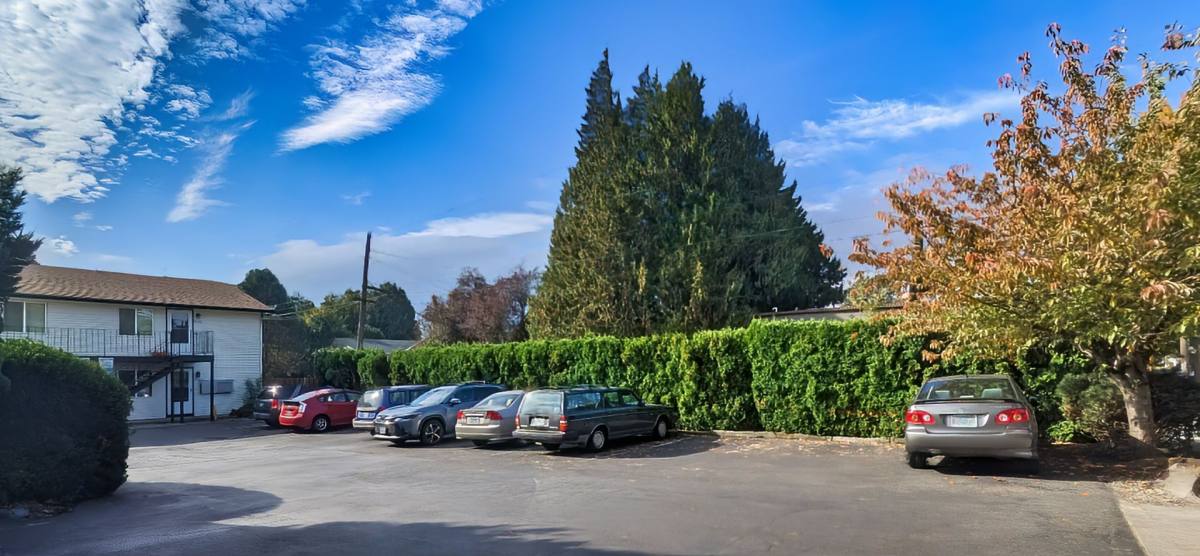 Apartment for rent at 4102-4128 SE Cesar Chavez Blvd, Portland, OR 97202