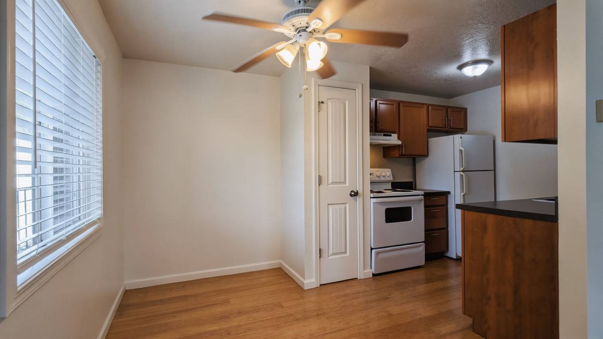 Apartment for rent at 4102-4128 SE Cesar Chavez Blvd, Portland, OR 97202