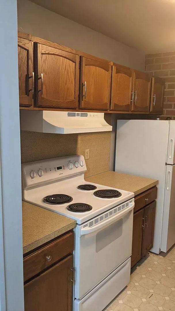 Apartment for rent at 910 Rhue Haus Lane, Hummelstown, PA 17036