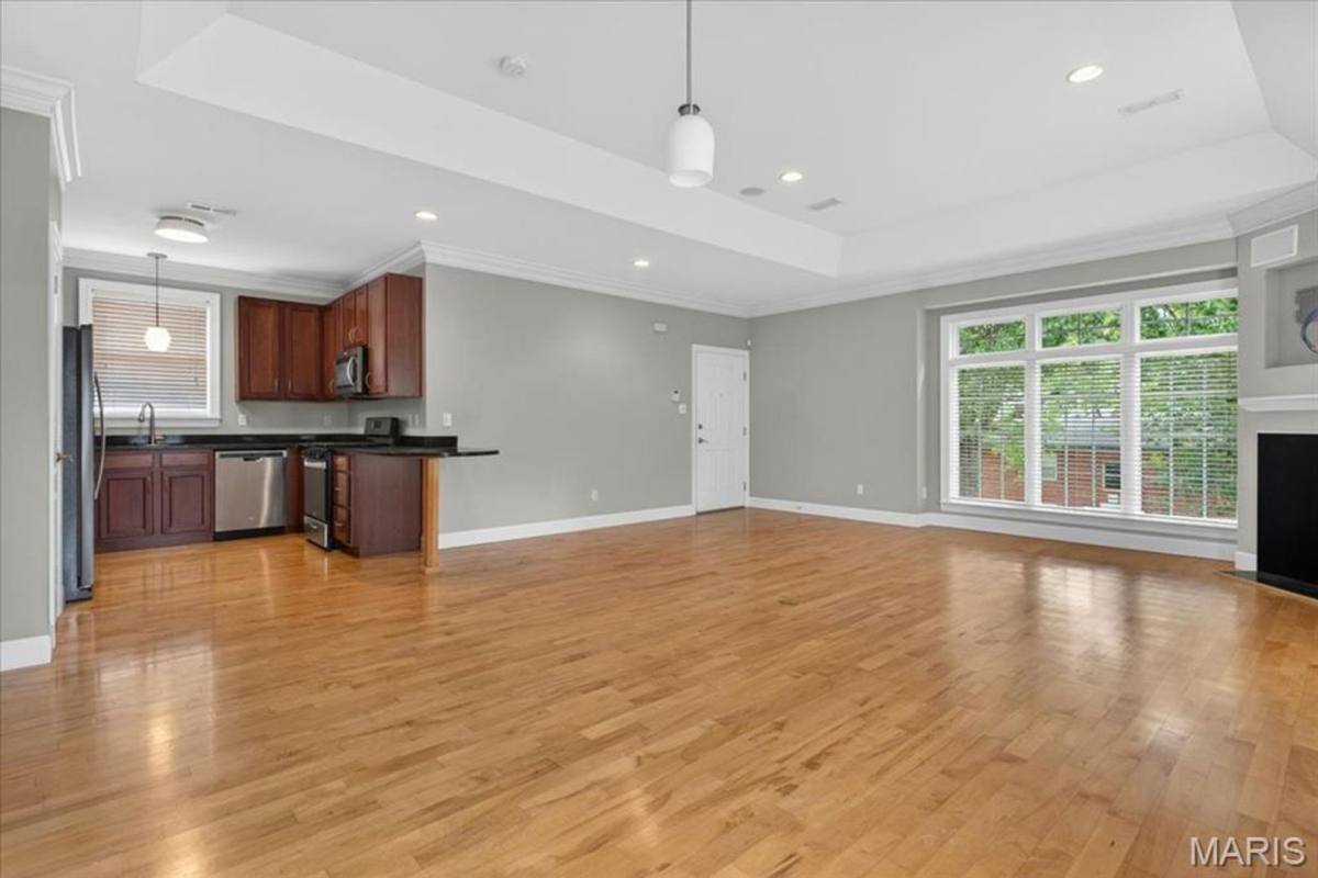 Apartment for rent at 7002 Tulane 2FL, Saint Louis, MO 63130