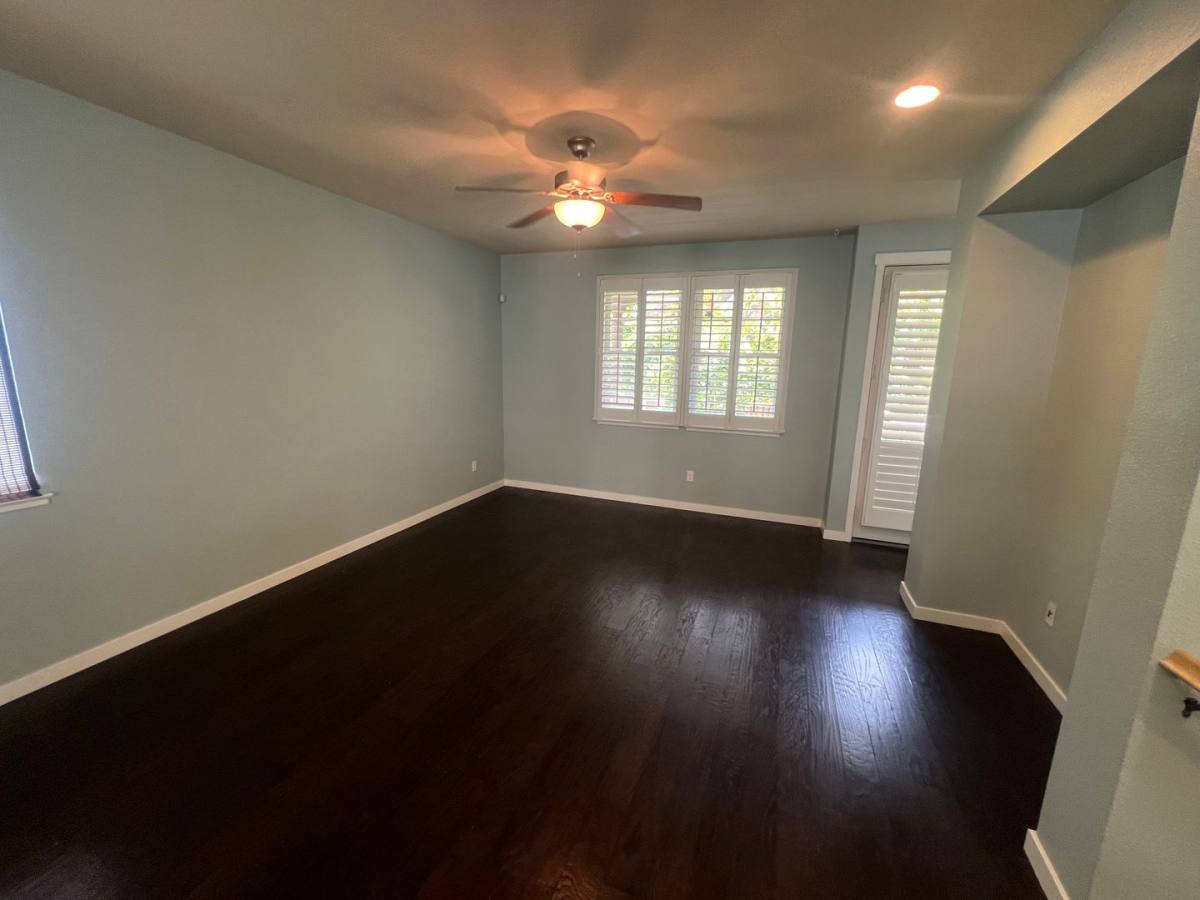 Townhouse for rent at 221 Geary Way, Mountain View, CA 94041