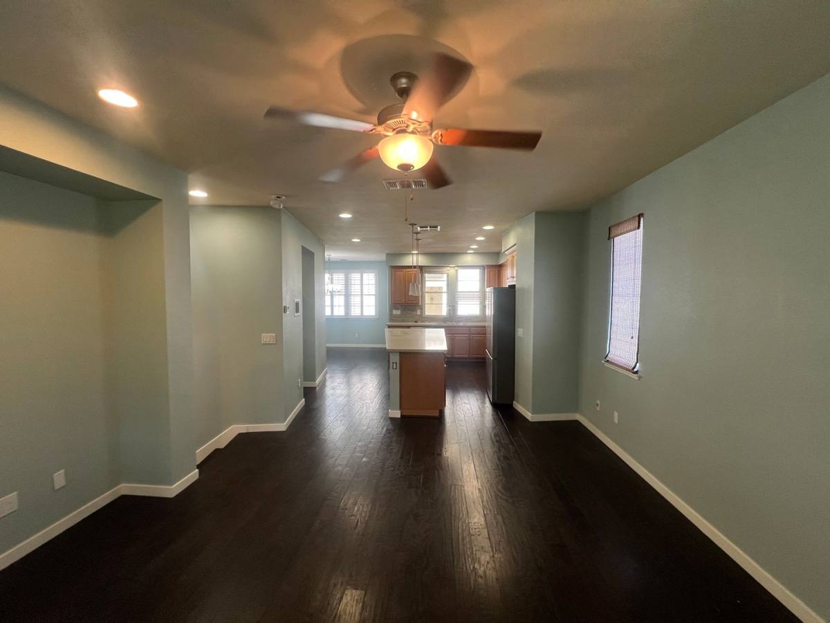 Townhouse for rent at 221 Geary Way, Mountain View, CA 94041