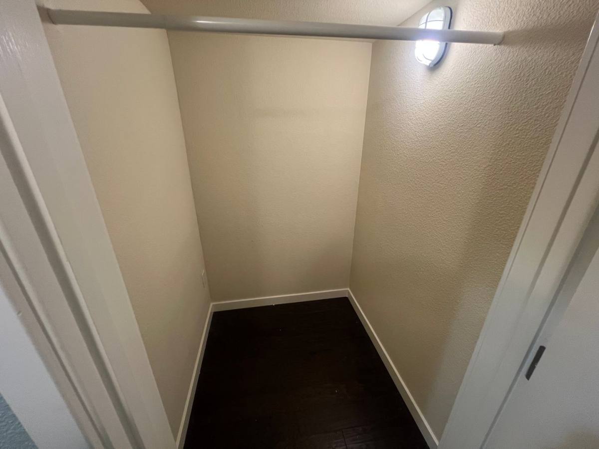 Townhouse for rent at 221 Geary Way, Mountain View, CA 94041