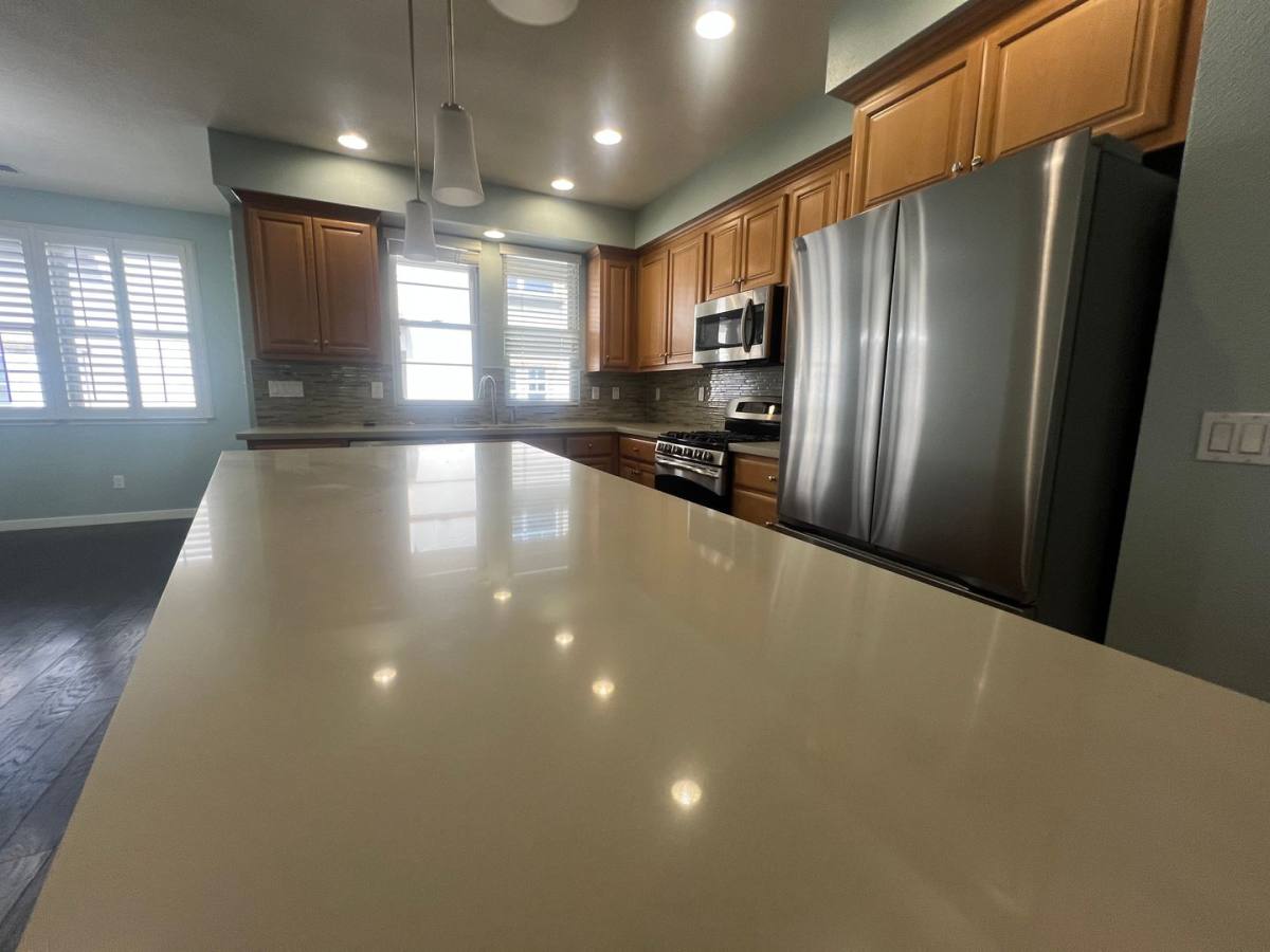 Townhouse for rent at 221 Geary Way, Mountain View, CA 94041