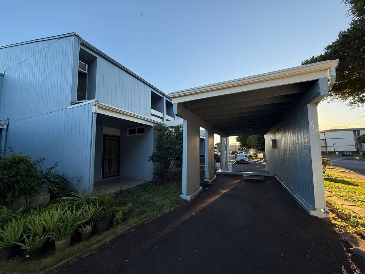 Townhouse for rent at 95-118 Kipapa Dr, Mililani, HI 96789