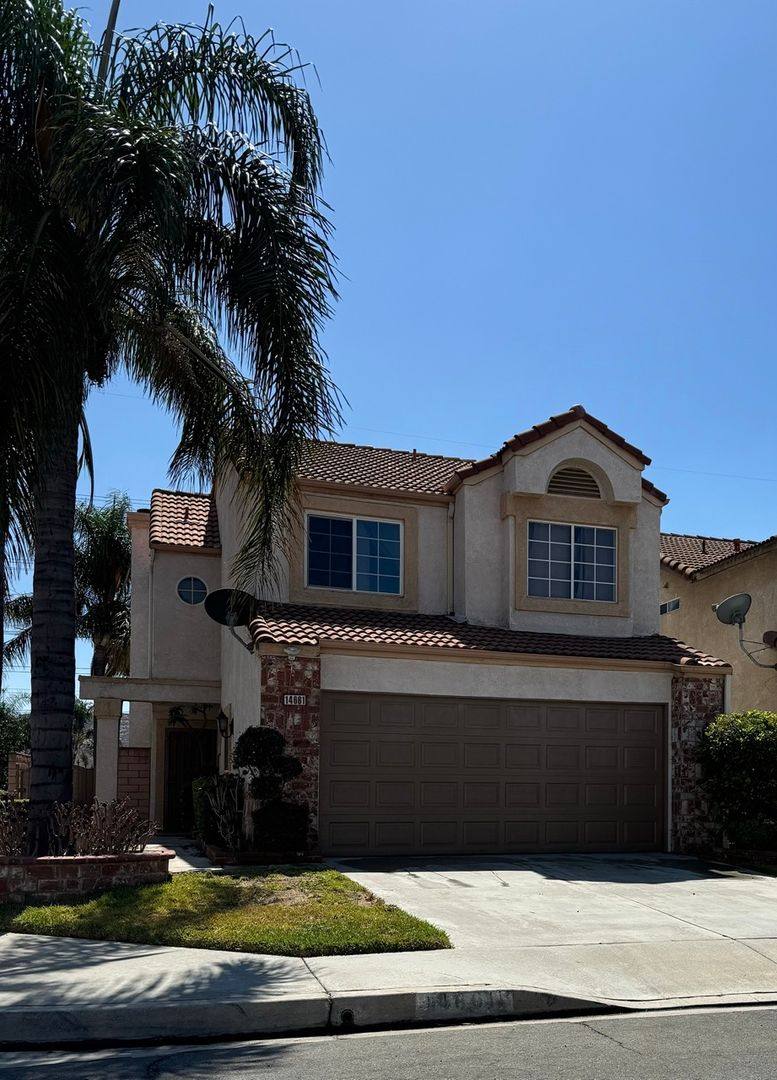 House for rent at 14661 Woodland Dr, Fontana, CA 92337
