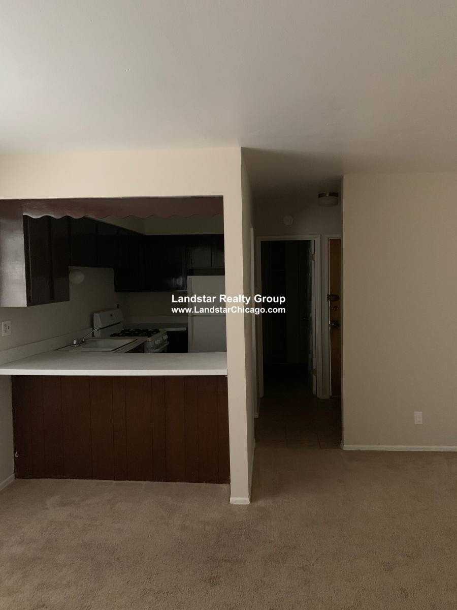 Apartment for rent at 5909 N Kenmore #207, Chicago, IL 60660
