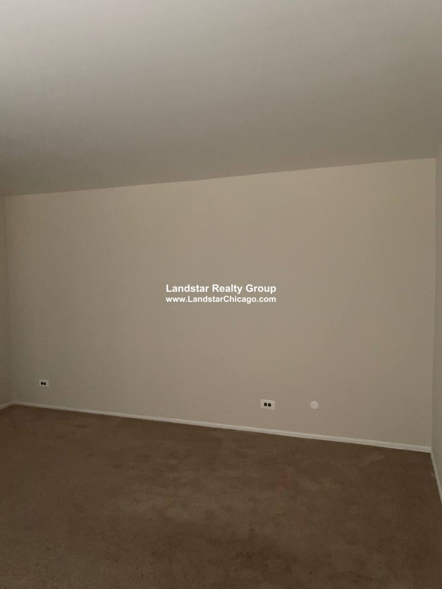 Apartment for rent at 5909 N Kenmore #207, Chicago, IL 60660