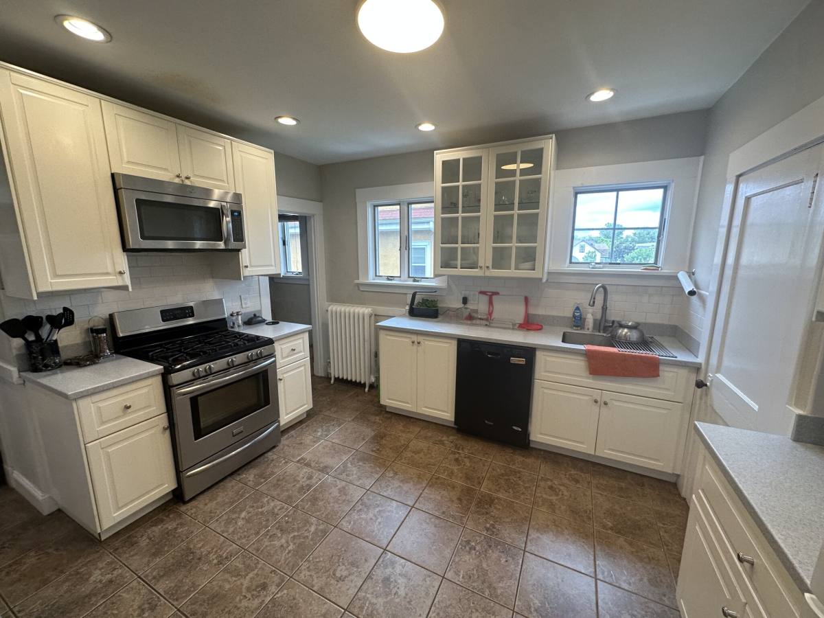 House for rent at 12 Indiana #2, Somerville, MA 02145