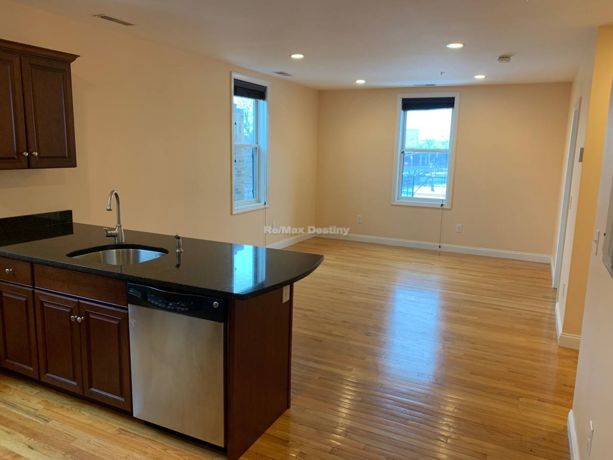 Apartment for rent at 100 Fellsway W #204, Somerville, MA 02145
