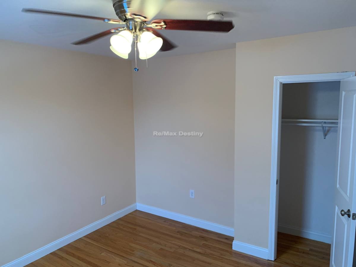 Apartment for rent at 100 Fellsway W #204, Somerville, MA 02145