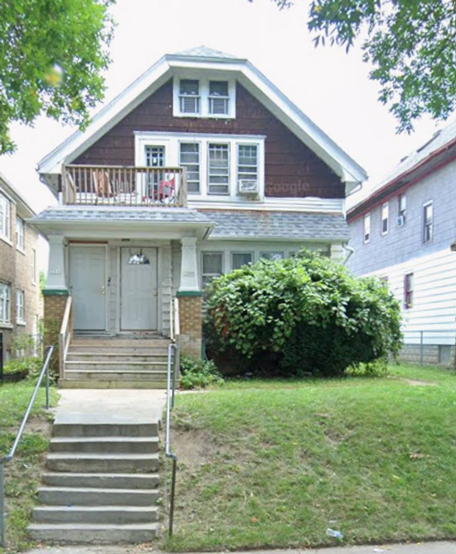 Townhouse for rent at 3844-46 N 24th Place, Milwaukee, WI 53206