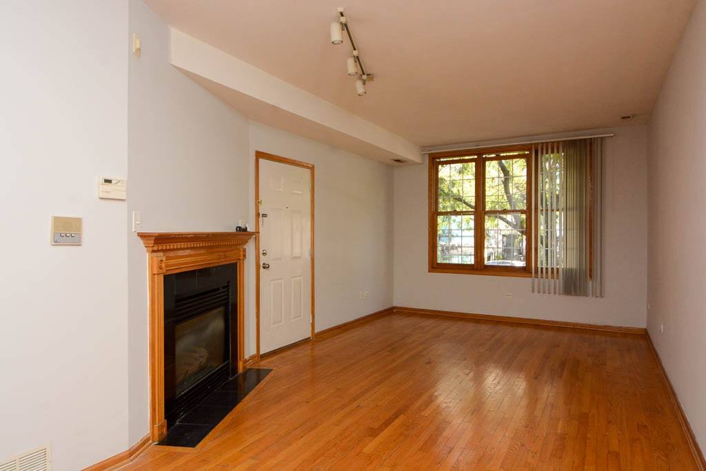Apartment for rent at 1445 Cortez #3, Chicago, IL 60622