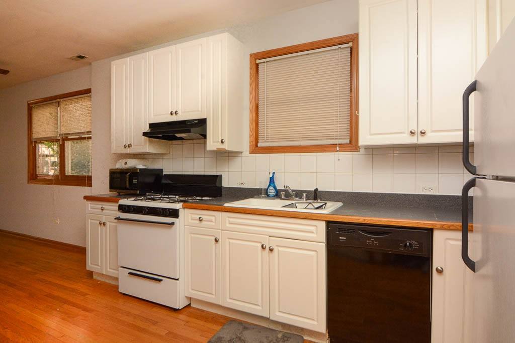 Apartment for rent at 1445 Cortez #3, Chicago, IL 60622