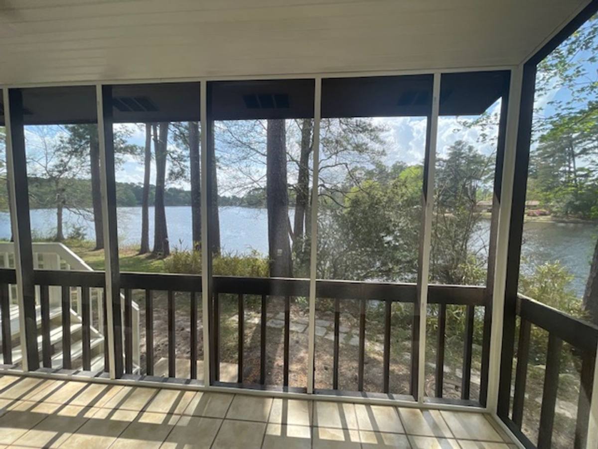 Townhouse for rent at 6905 Cleaton Rd, Columbia, SC 29206