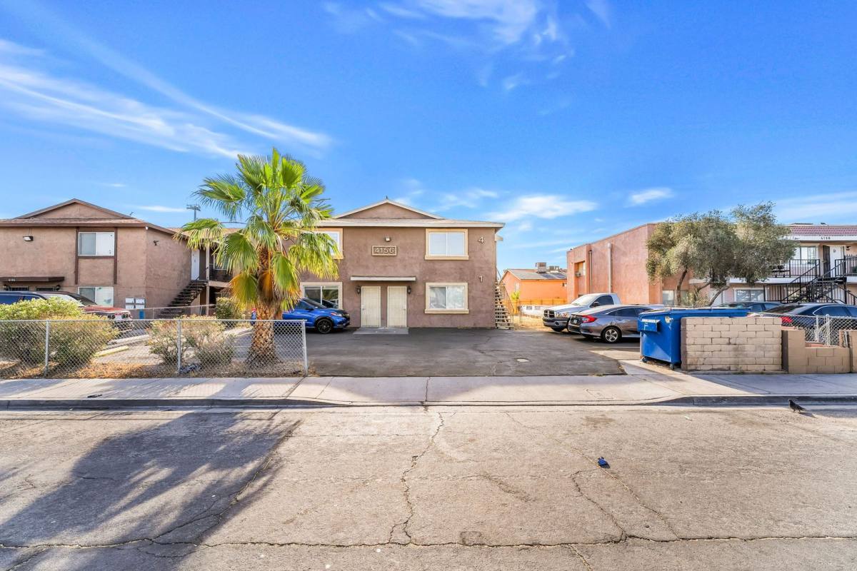 Apartment for rent at 4156 Zavala St, Las Vegas, NV 89103