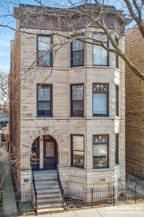 Apartment for rent at 3525 N Wilton Ave #1F, Chicago, IL 60657