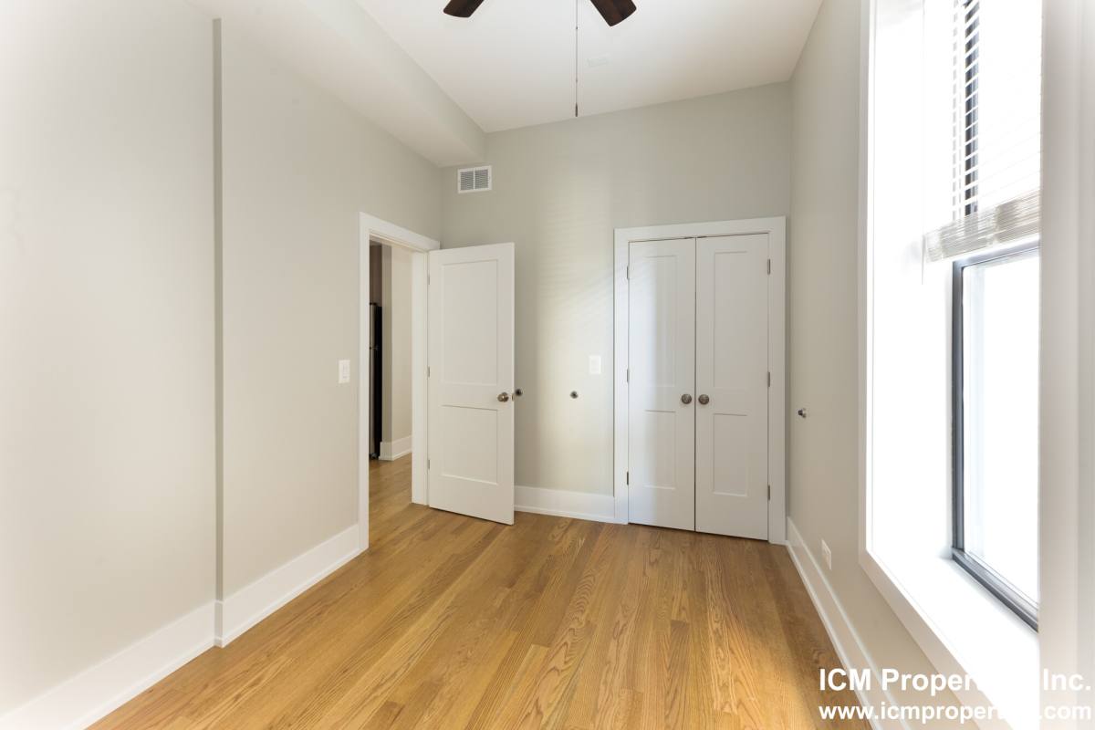 Apartment for rent at 3525 N Wilton Ave #1F, Chicago, IL 60657