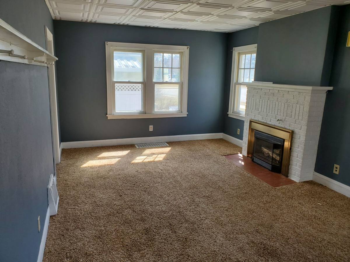 House for rent at 1102 3rd St NW, Austin, MN 55912