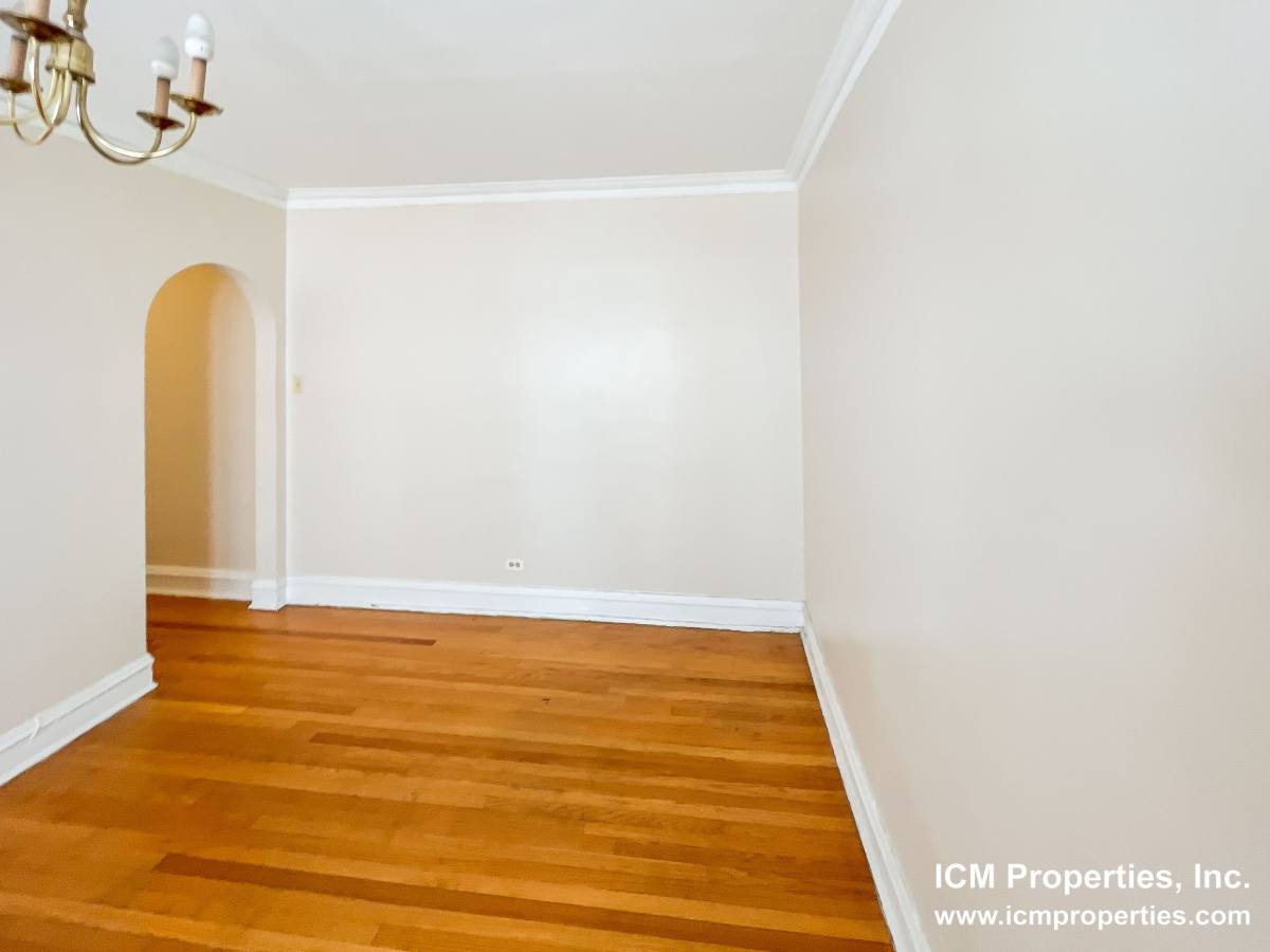 Apartment for rent at 4500 N Ashland #3W, Chicago, IL 60640
