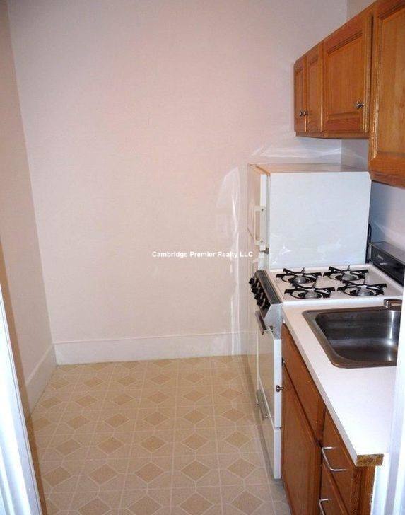 Apartment for rent at 156 Summer St #108, Somerville, MA 02143