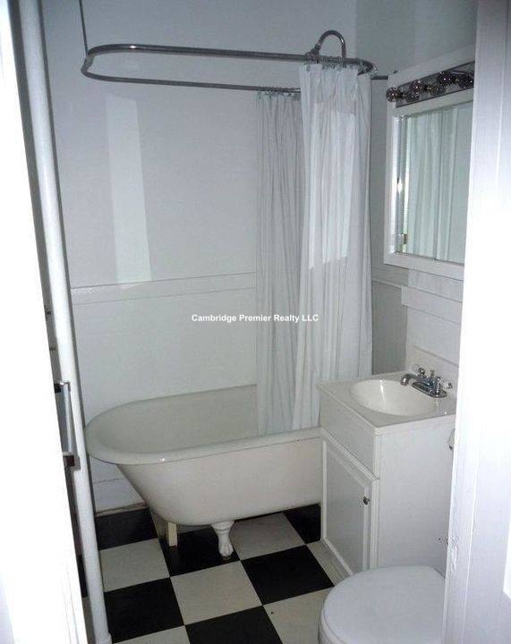 Apartment for rent at 156 Summer St #108, Somerville, MA 02143