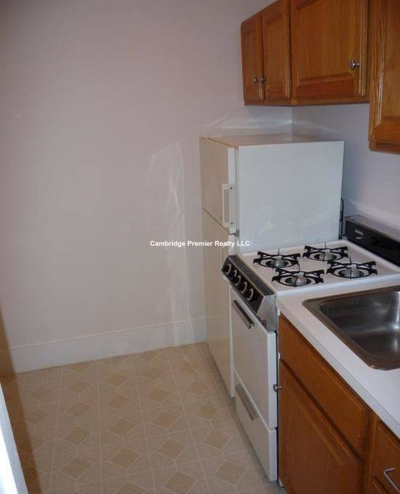 Apartment for rent at 156 Summer St #108, Somerville, MA 02143