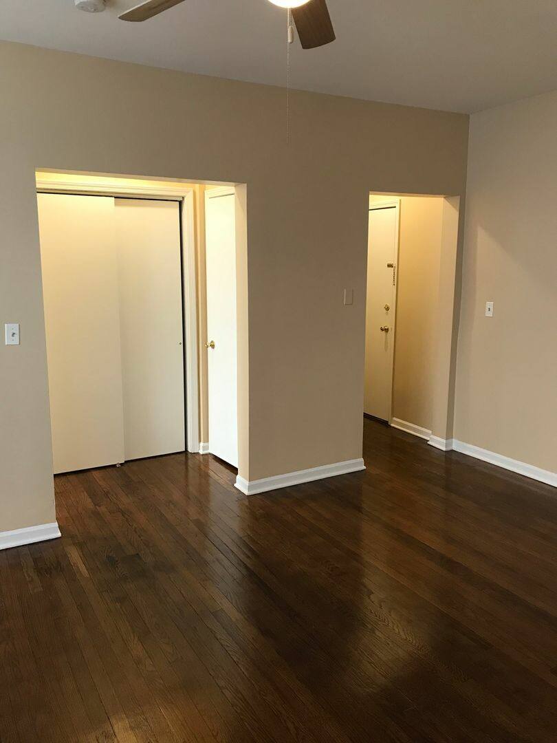 Apartment for rent at 7728 N Marshfield #3B, Chicago, IL 60626