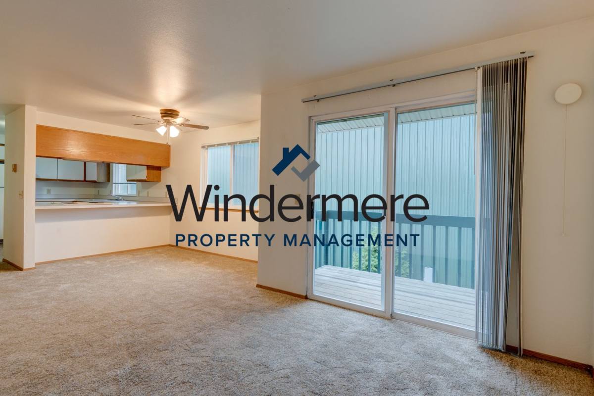 Apartment for rent at 106 S Main St, Coupeville, WA 98239