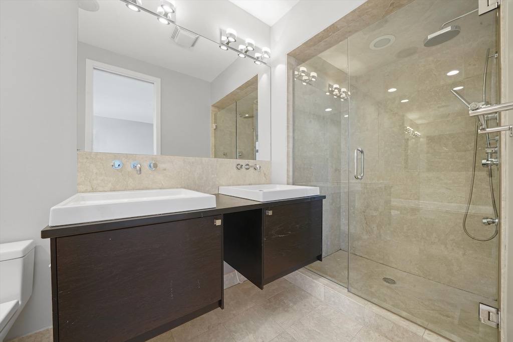 Apartment for rent at 1541 Bosworth #5, Chicago, IL 60642