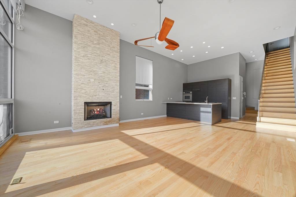 Apartment for rent at 1541 Bosworth #5, Chicago, IL 60642