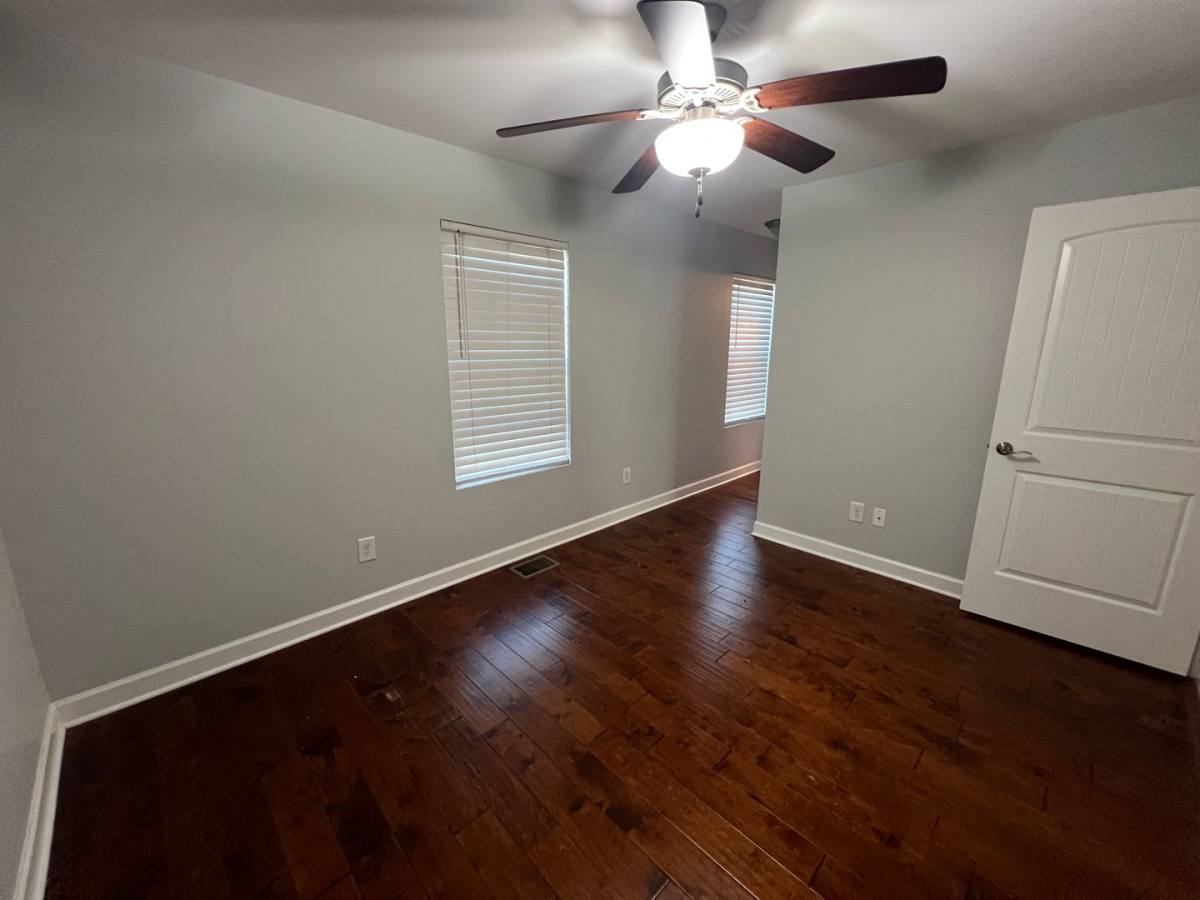 House for rent at 517-A Crestland Dr, Murfreesboro, TN 37130