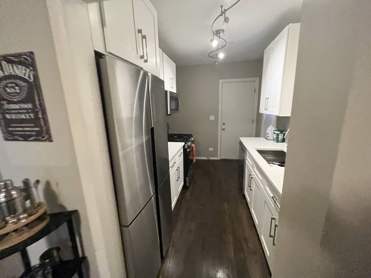 Apartment for rent at 1314 W Schubert Ave #3F, Chicago, IL 60622