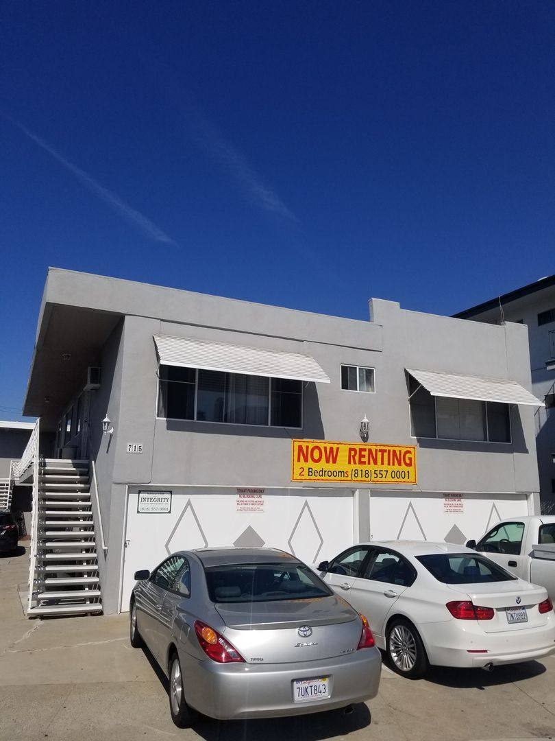 Apartment for rent at 715 N Isabel St, Glendale, CA 91205