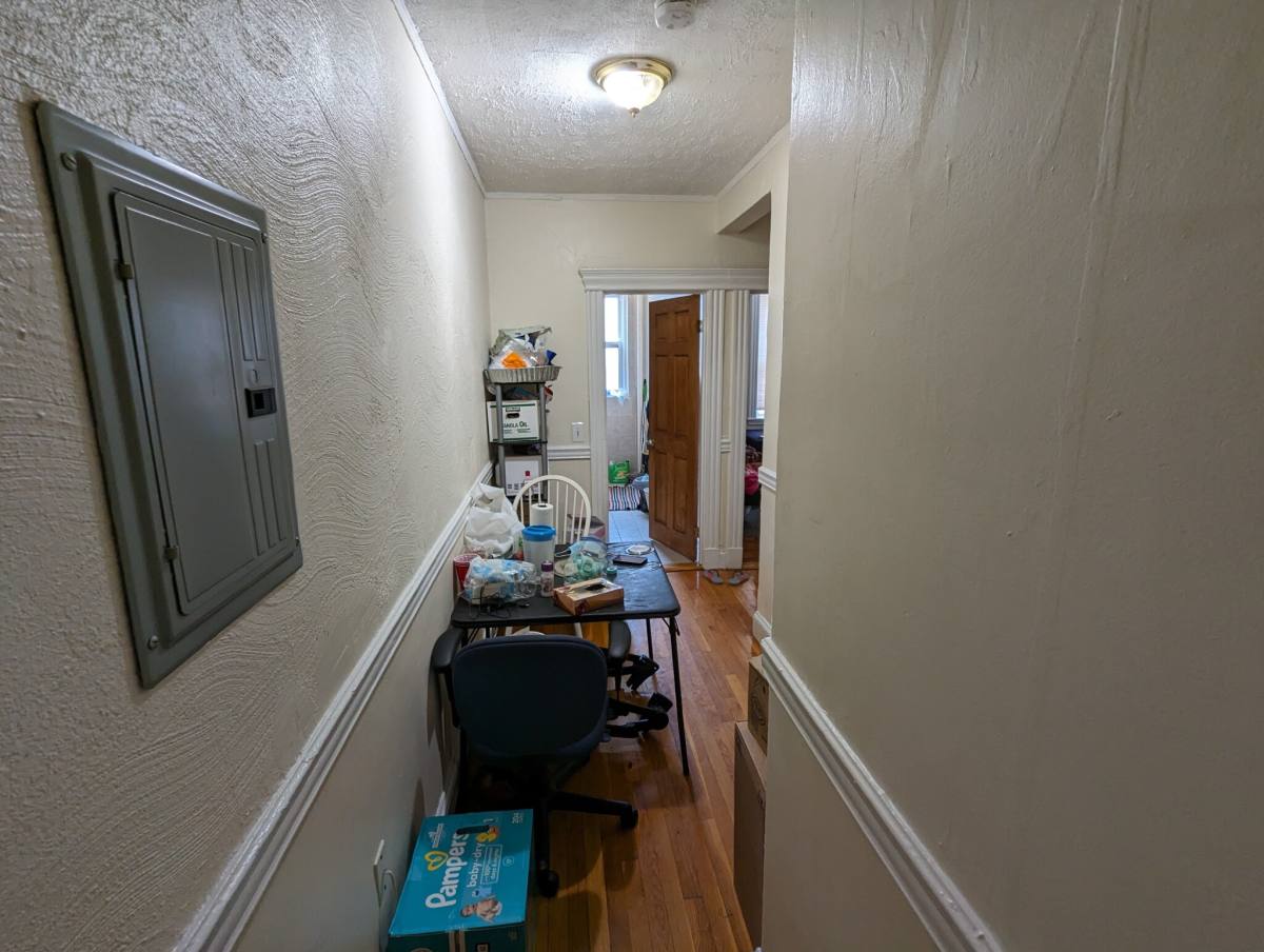 Apartment for rent at 364 Riverway St #6, Boston, MA 02115