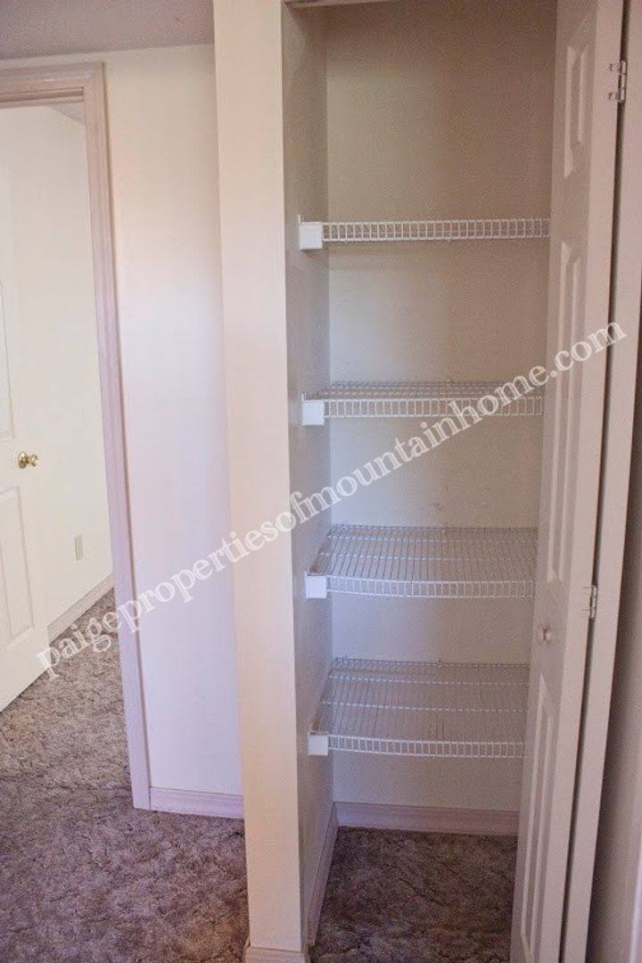 Apartment for rent at 68 N Star Circle, Mountain Home, AR 72653