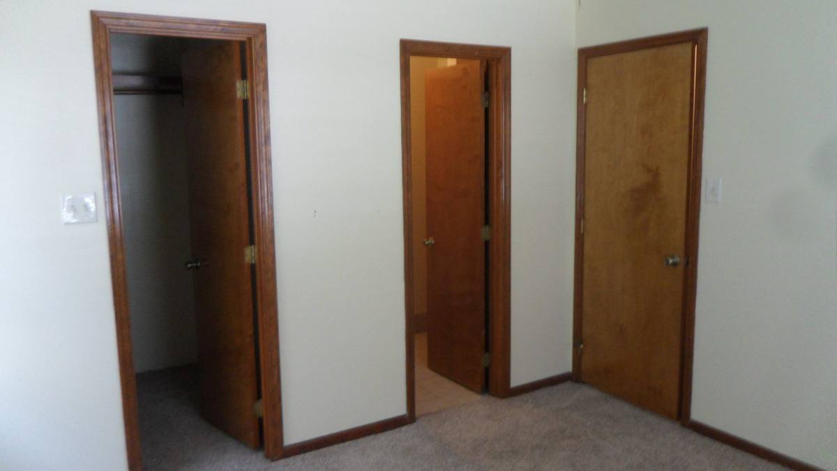 Condo for rent at 2406 Bemiss Rd, Valdosta, GA 31602