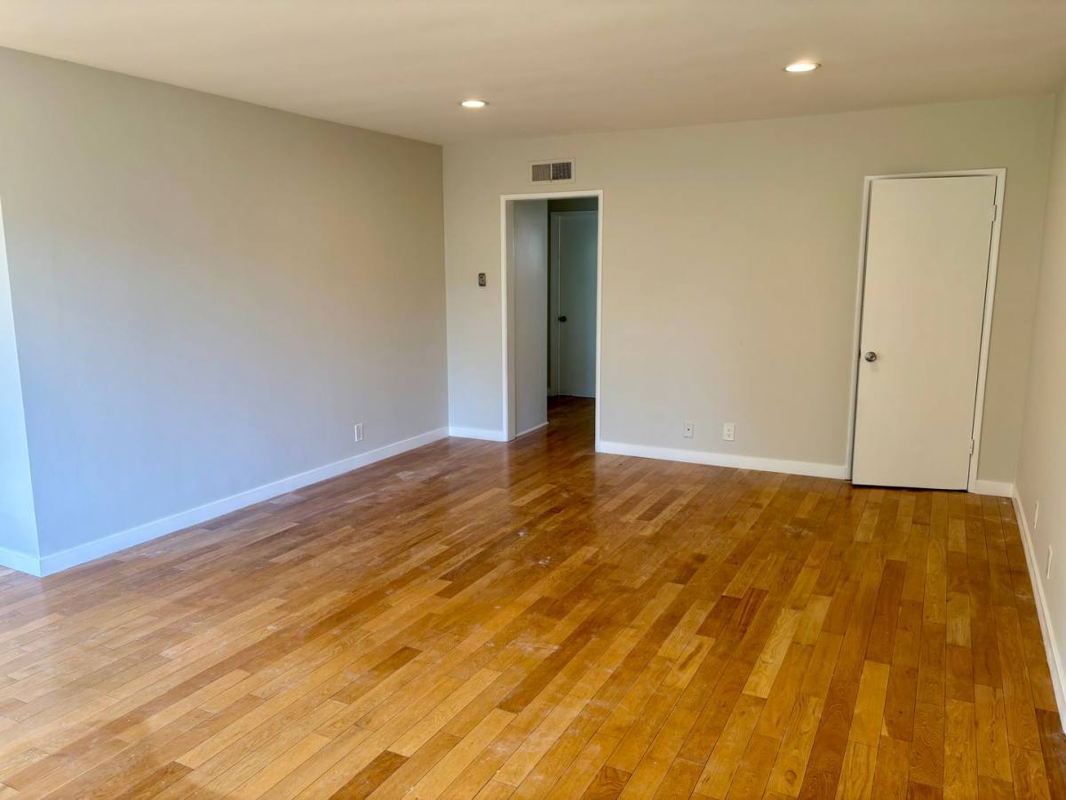 Apartment for rent at 4511 Finley Ave, Los Angeles, CA 90027