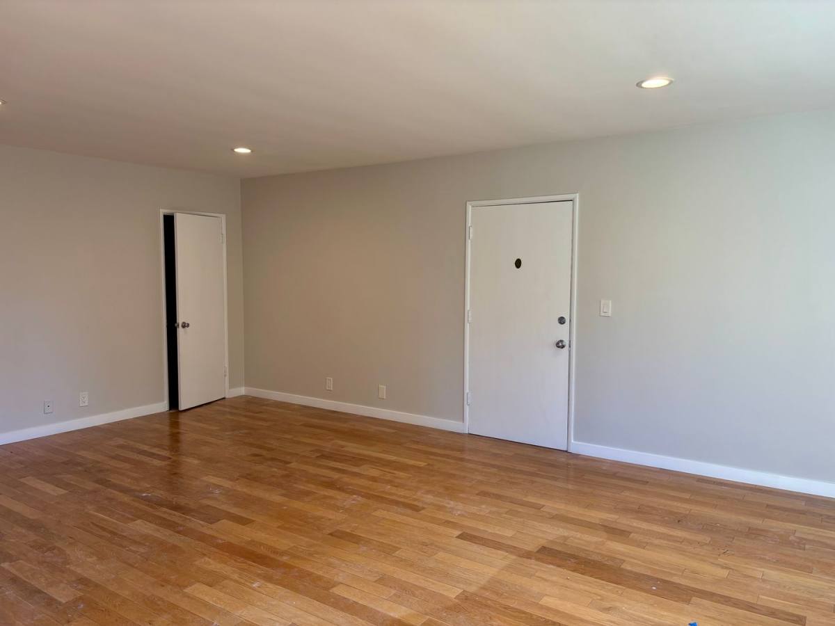 Apartment for rent at 4511 Finley Ave, Los Angeles, CA 90027